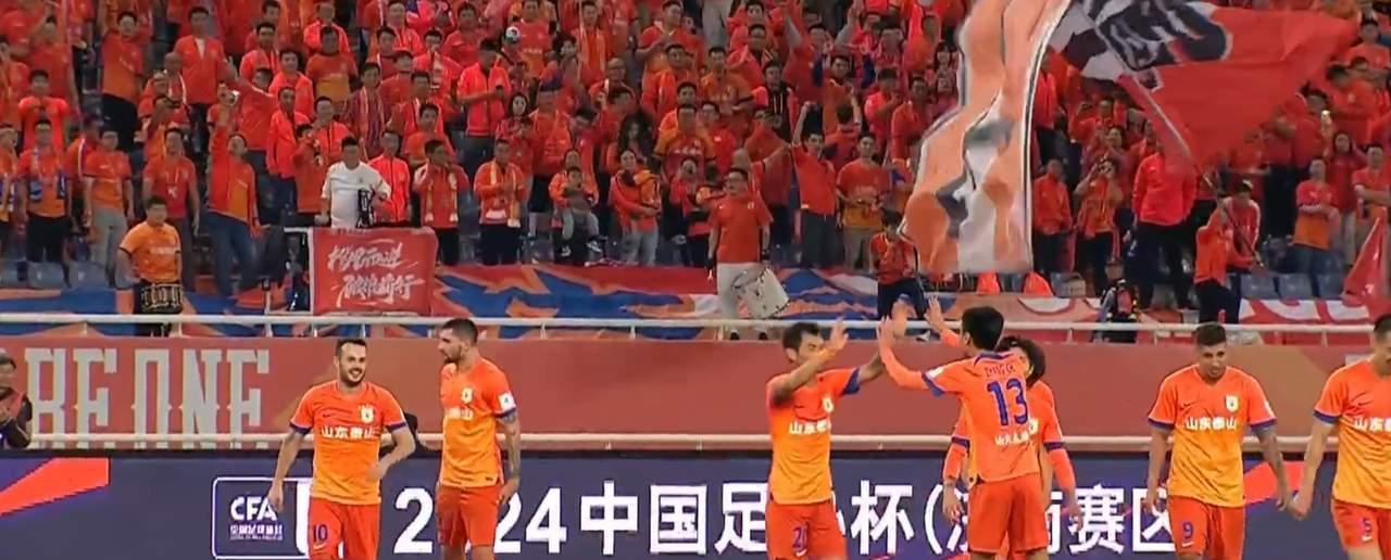 包含瑞士队不断突破!,纳达尔连续三场比赛得分超过刷新纪录引发球迷热议的词条 包含瑞士队不断突破!,纳达尔连续三场比赛得分超过刷新纪录引发球迷热议的词条